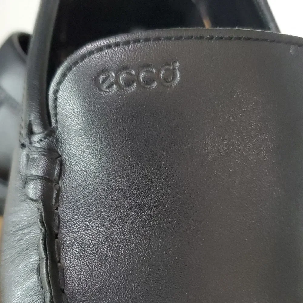 Ecco Men's Classic Black Leather Slip-Ons EU 42 Extra Width